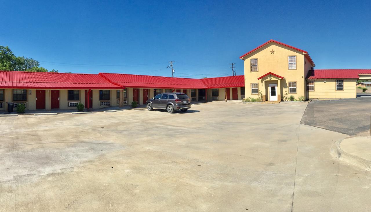 Budget Inn Hallettsville Kültér fotó
